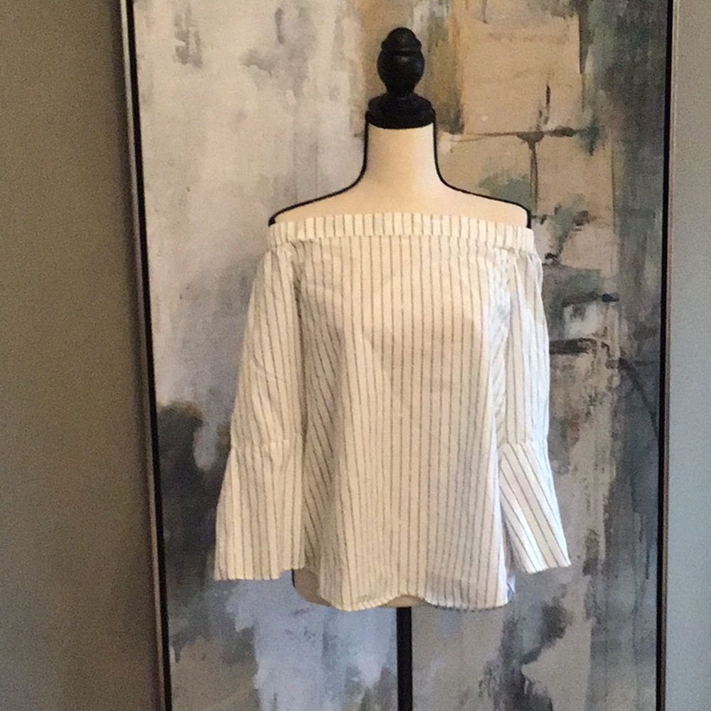 NWT Calvin Klein top